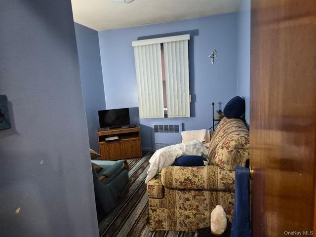 96-08 156, Howard Beach, NY 11414