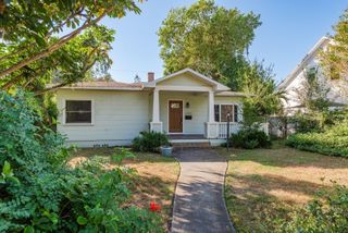 2022 2ND AVENUE N, St Petersburg, FL 33713