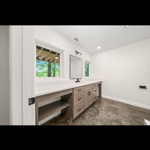 209 Spencer Dr, Spencer, TN 38585