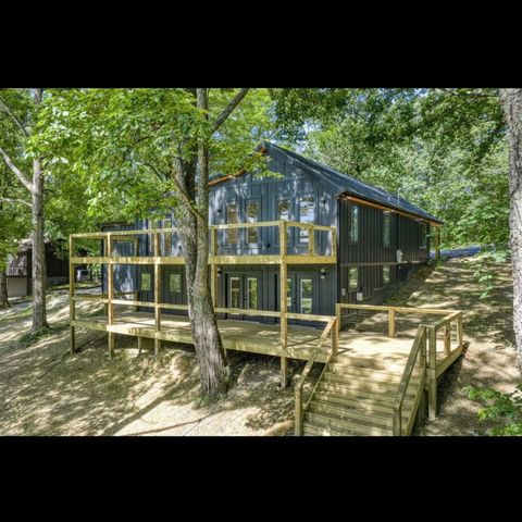 209 Spencer Dr, Spencer, TN 38585