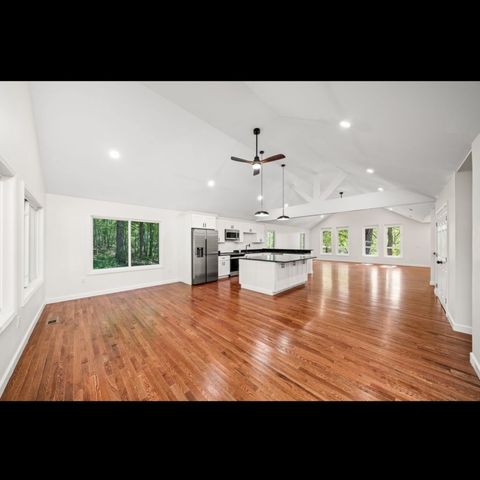 209 Spencer Dr, Spencer, TN 38585