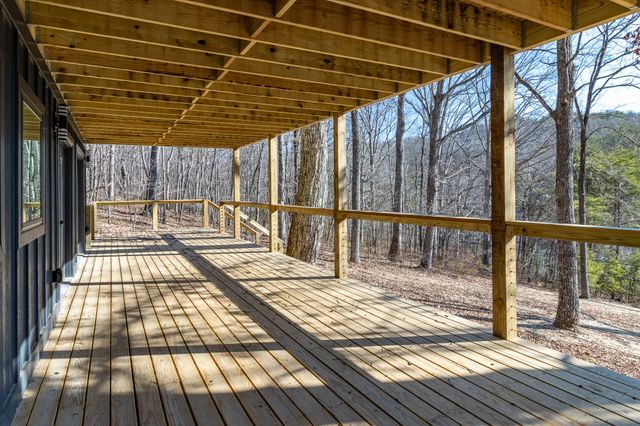 209 Spencer Dr, Spencer, TN 38585