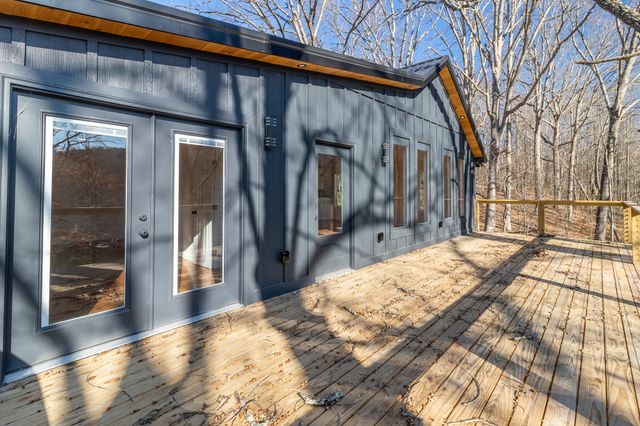 209 Spencer Dr, Spencer, TN 38585