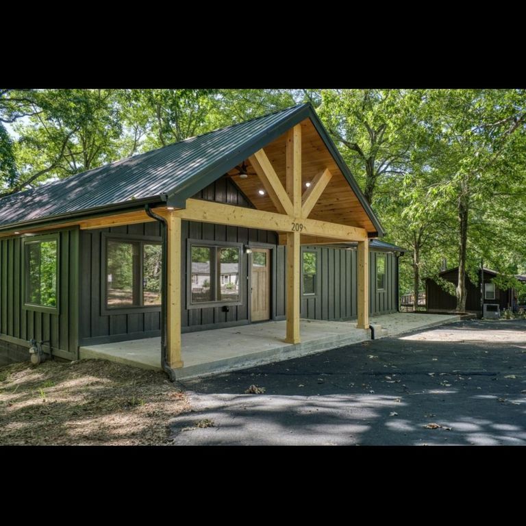 209 Spencer Dr, Spencer, TN 38585