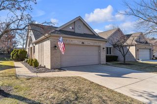 215 Edington Circle, Canton Charter Township, MI 48187