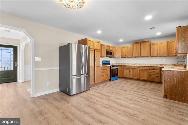 3903 SWANSON CT, Fredericksburg, VA 22408