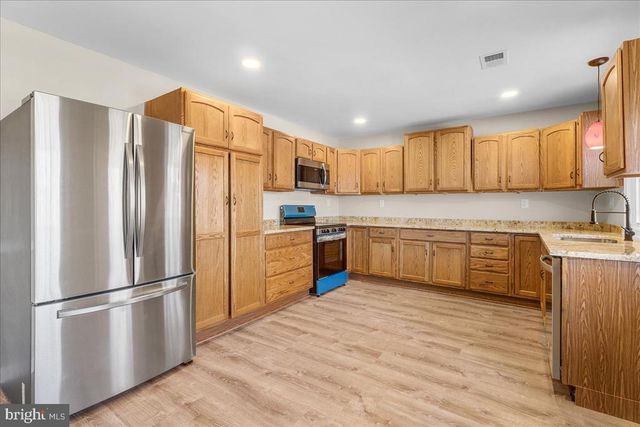 3903 SWANSON CT, Fredericksburg, VA 22408