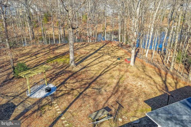 3903 SWANSON CT, Fredericksburg, VA 22408