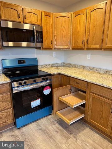 3903 SWANSON CT, Fredericksburg, VA 22408