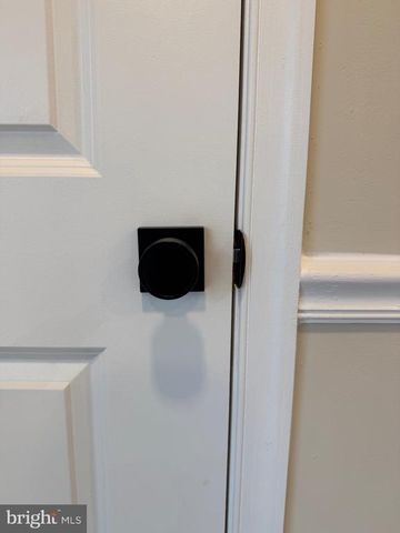 3903 SWANSON CT, Fredericksburg, VA 22408