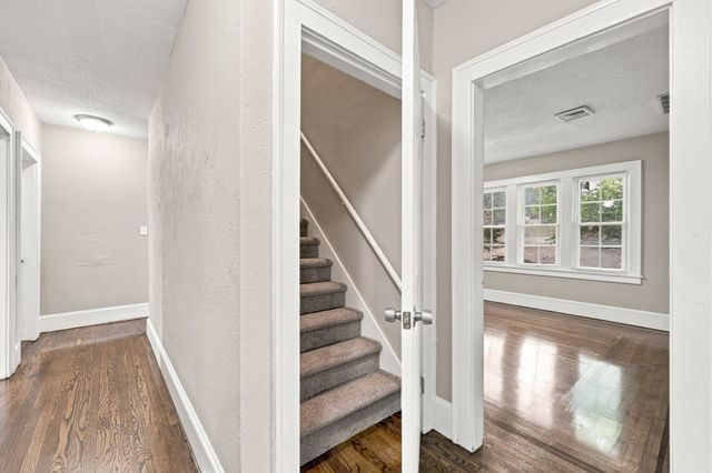 133 Parker St, Springfield, MA 01151
