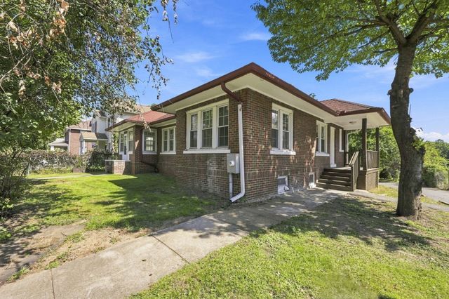 133 Parker St, Springfield, MA 01151