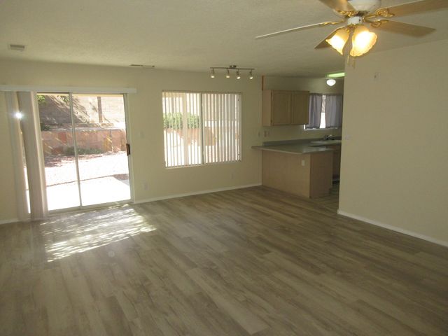 2111 Corte del Caballo NW, Albuquerque, NM 87120