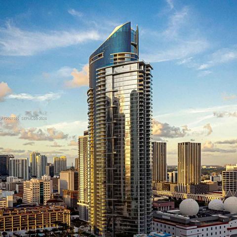 851 NE 1st Ave 2501, Miami, FL 33132