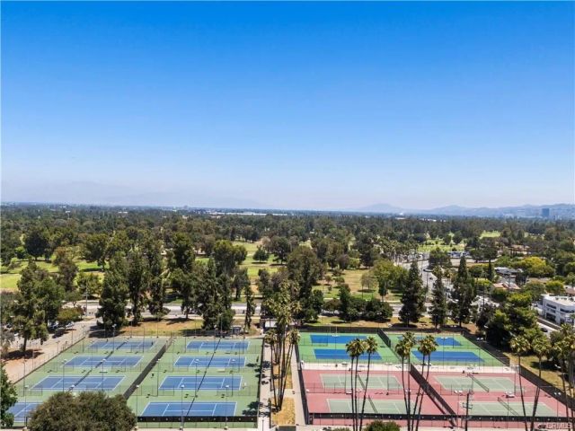 5540 Balboa Boulevard, Encino, CA 91316