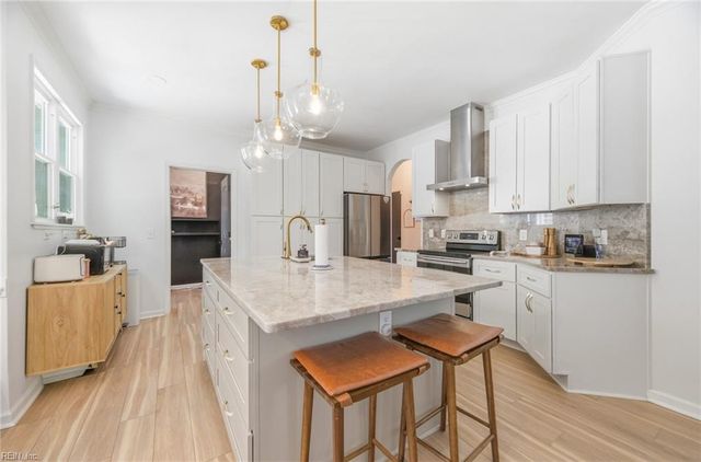 2616 Pitchback LN, Chesapeake, VA 23323