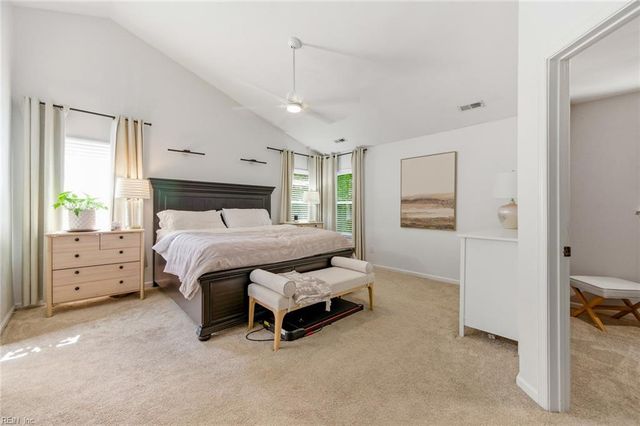 2616 Pitchback LN, Chesapeake, VA 23323