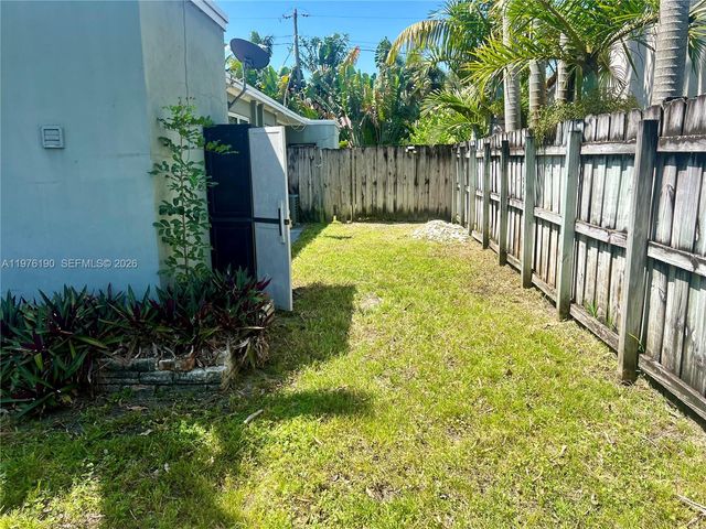 630 NE 15th Court, Fort Lauderdale, FL 33304