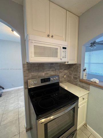 630 NE 15th Court, Fort Lauderdale, FL 33304