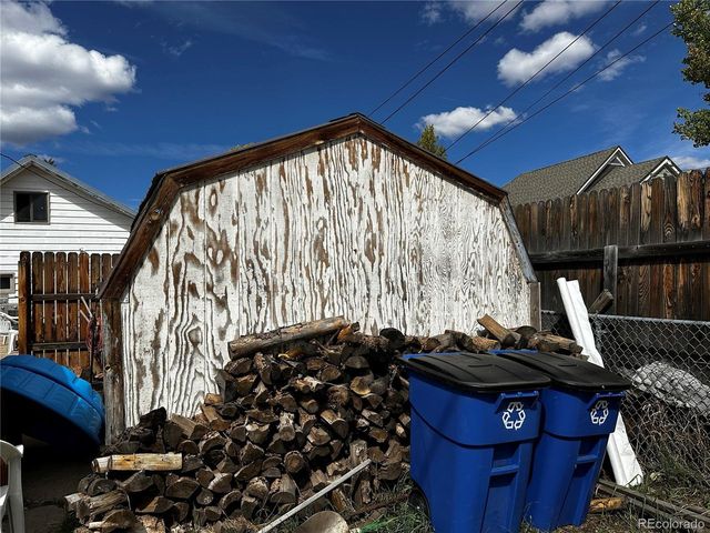 413 W 3rd St, Leadville, CO 80461