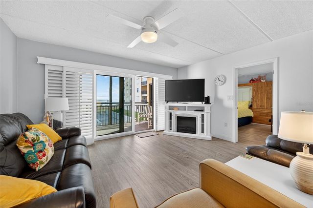 2290 OCEAN SHORE BOULEVARD 2070, Ormond Beach, FL 32176