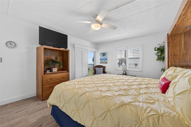 2290 OCEAN SHORE BOULEVARD 2070, Ormond Beach, FL 32176