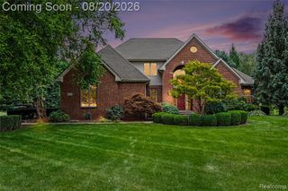 4678 Edinburgh Drive, Howell, MI 48843