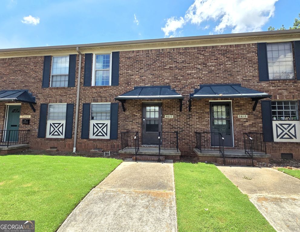 5617 Kingsport Drive NE, Sandy Springs, GA 30342