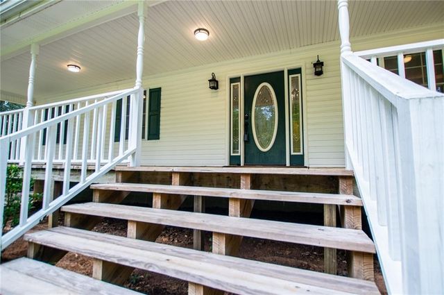 8291 Highway 5, Whitesburg, GA 30185