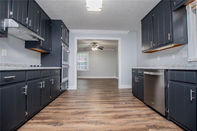 8291 Highway 5, Whitesburg, GA 30185