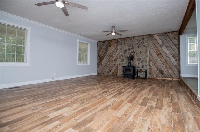 8291 Highway 5, Whitesburg, GA 30185