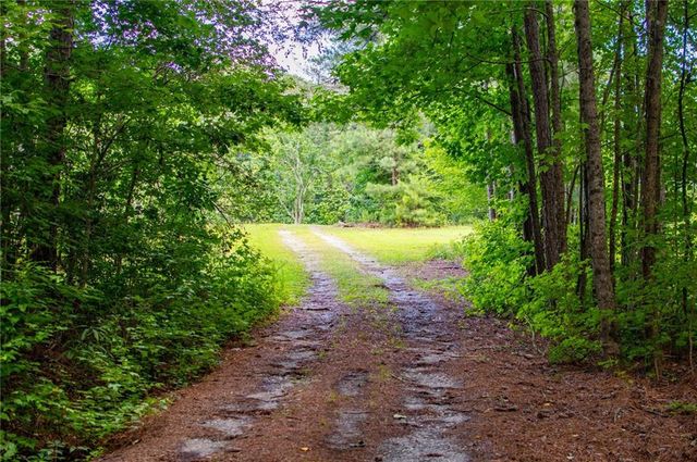 8291 Highway 5, Whitesburg, GA 30185