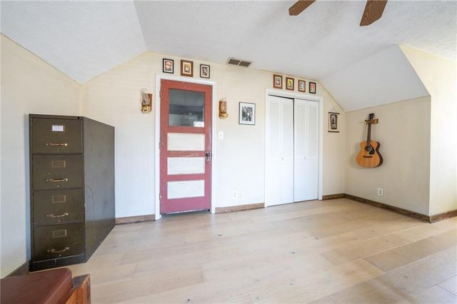 4354 Riverside Drive SW, Lilburn, GA 30047