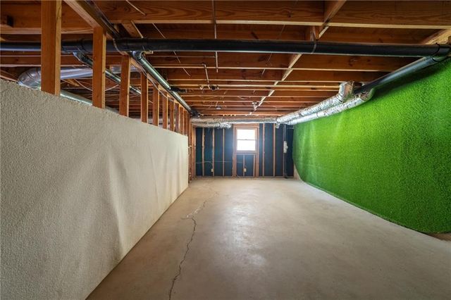 4354 Riverside Drive SW, Lilburn, GA 30047