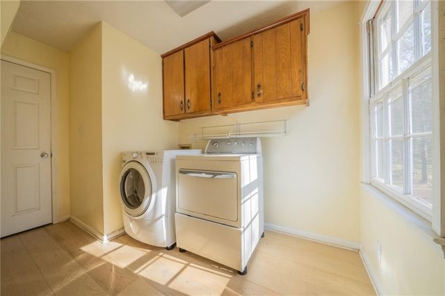 4354 Riverside Drive SW, Lilburn, GA 30047