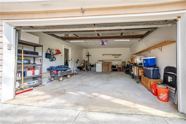 4354 Riverside Drive SW, Lilburn, GA 30047