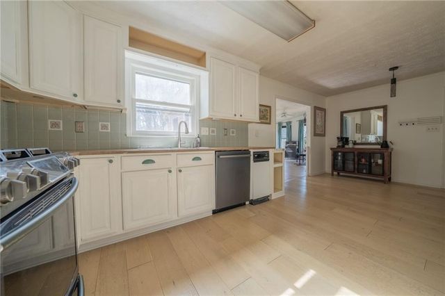 4354 Riverside Drive SW, Lilburn, GA 30047