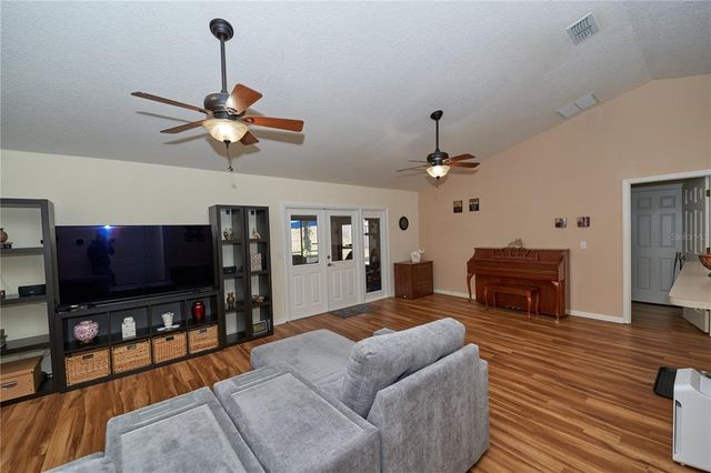 1001 WILLOW RUN ST., Minneola, FL 34715