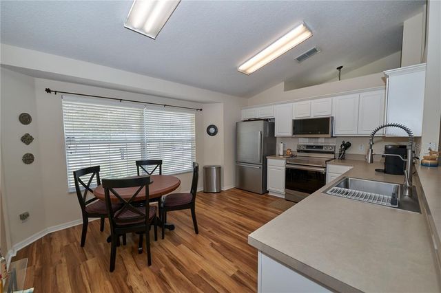 1001 WILLOW RUN ST., Minneola, FL 34715