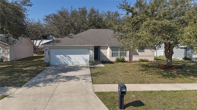 1001 WILLOW RUN ST., Minneola, FL 34715