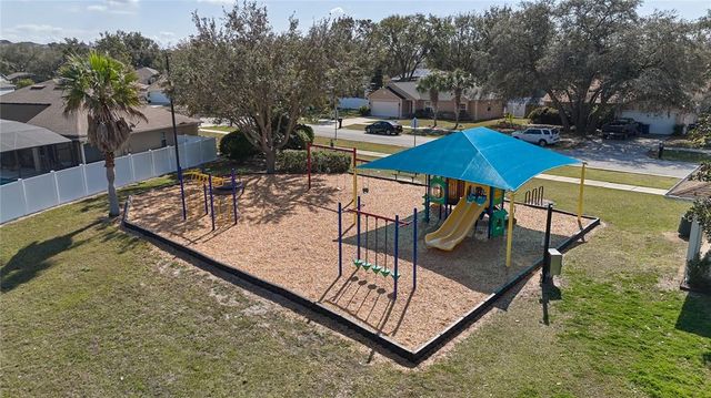 1001 WILLOW RUN ST., Minneola, FL 34715