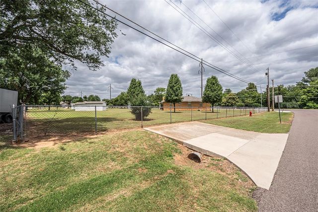 1601 S Webster Drive, Oklahoma City, OK 73130