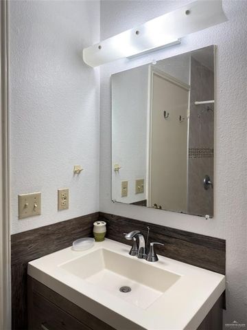 1500 Evergreen Avenue 78, Mission, TX 78572