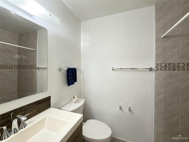 1500 Evergreen Avenue 78, Mission, TX 78572