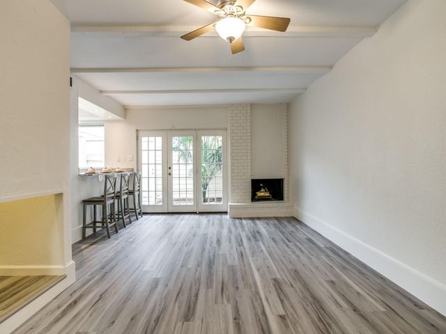1995 Shorewood Drive, Grapevine, TX 76051