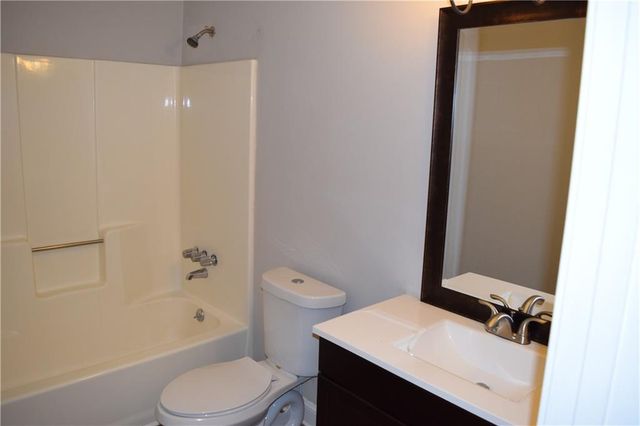 227 Goshen Lane, Woodstock, GA 30188