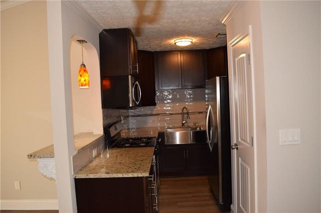227 Goshen Lane, Woodstock, GA 30188