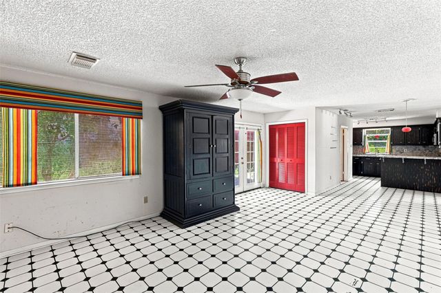 2027 Shadow Rock Drive, Houston, TX 77339