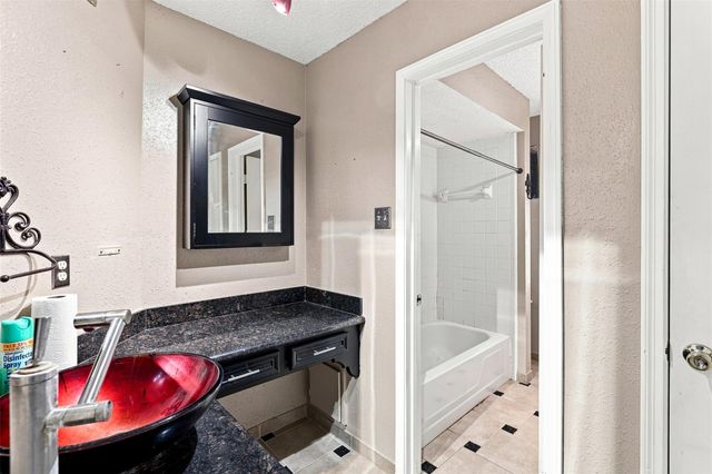 2027 Shadow Rock Drive, Houston, TX 77339