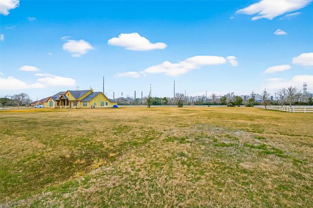 0 Las Botas, Richmond, TX 77469